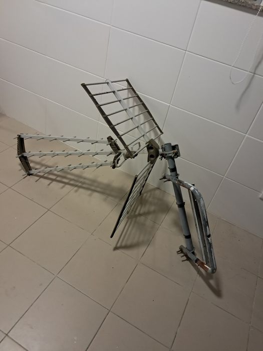 Antena TV televes TDT exterior