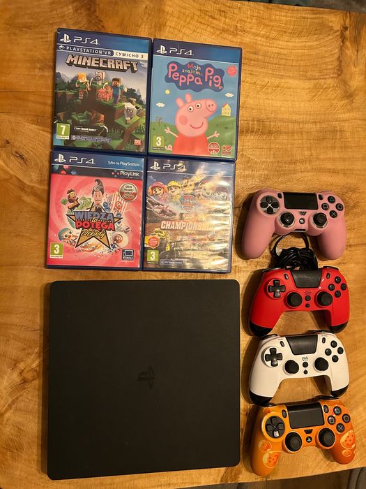 PlayStation 4 Slim 1Tb