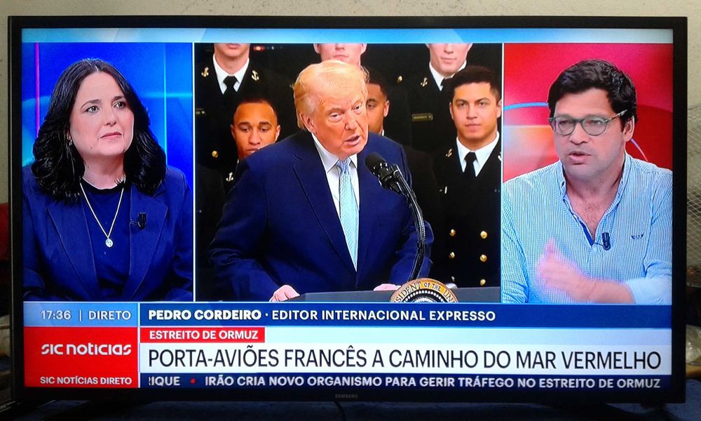 Vendo Smart Tv Led Samsung de 40 polegadas