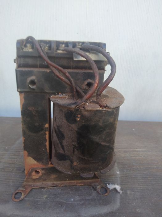 Продам трансформатор.