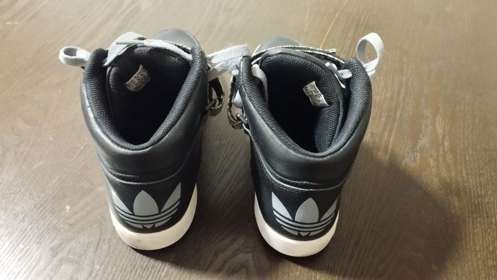 Adidas Viral  Pretas