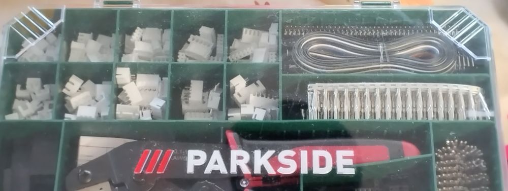 Conjunto com alicate de cravar com acessórios Parkside