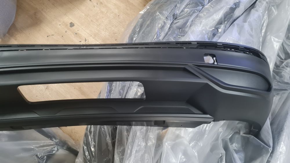 Задній бампер vw Tiguan II губа низ заднего бампера Накладка Тігуан 2