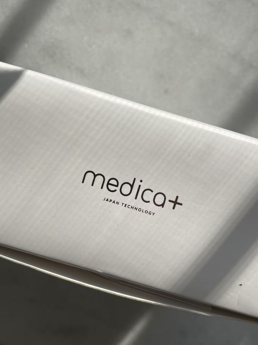 Вакуумний очищувач шкіри і пор Medica+