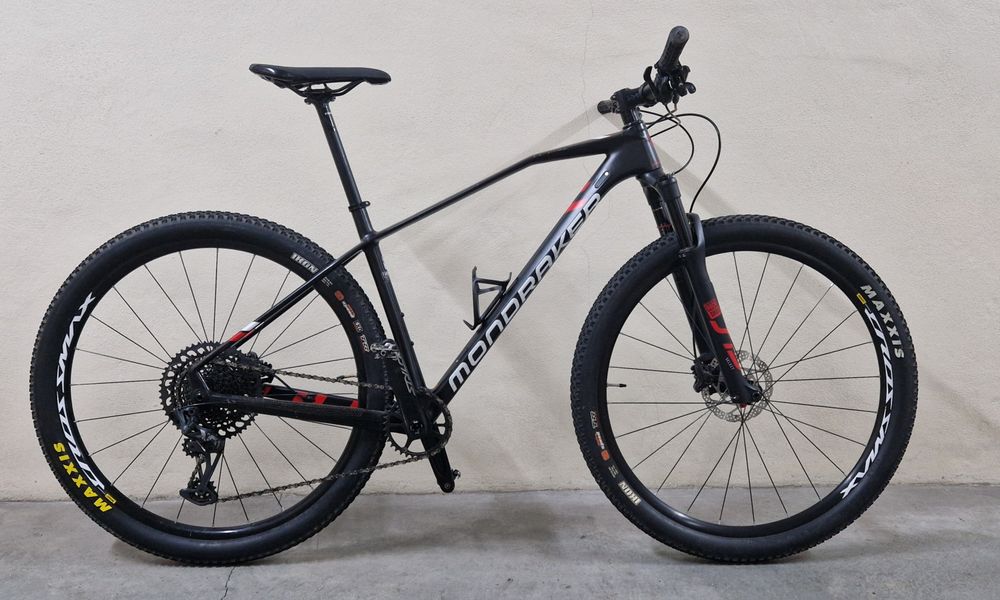Mondraker Chrono Carbon R upgraded
