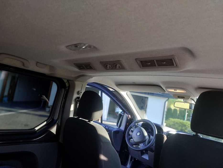 Wynajmę busa 8 osobowego Renault Trafic SpaceClass Long Passenger,