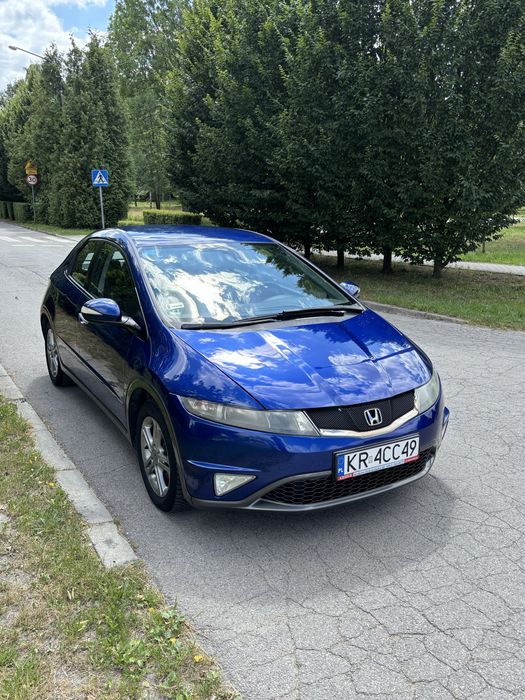 Honda Civic VIII, 2011r. 1.4 benzyna, automat
