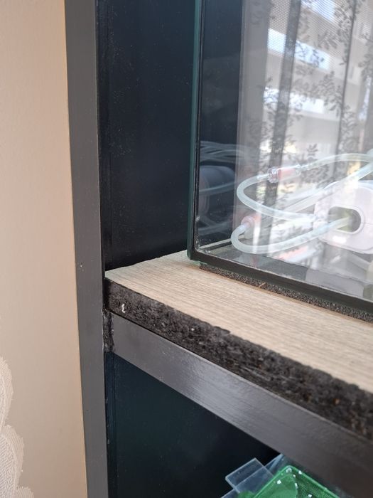 Sprzedam regał na akwaria/teraria