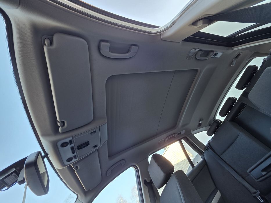 BMW E91 Podsufitka Panorama