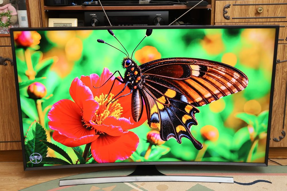 Samsung   UE55JU7590T    55   дюймов