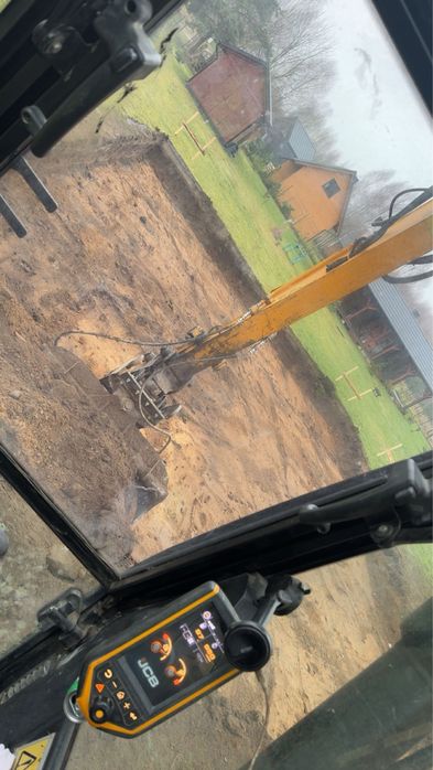 Prace ziemne Transport Wykopy koparka gąsienicowa koparko-ładowarka