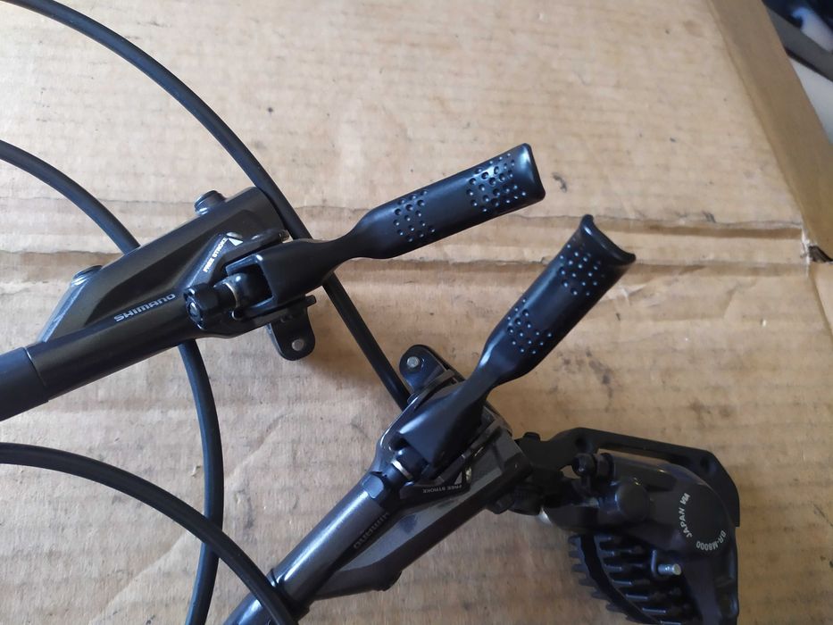 Shimanoe DEORE XT hamulce tarczowe Hydr. BL/BR-M8000  dł 84/148cm Polecam