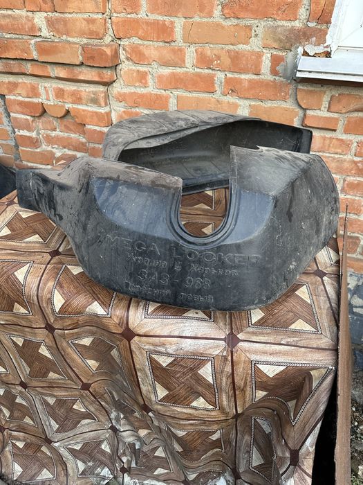 Продам підкрилки ЗАЗ