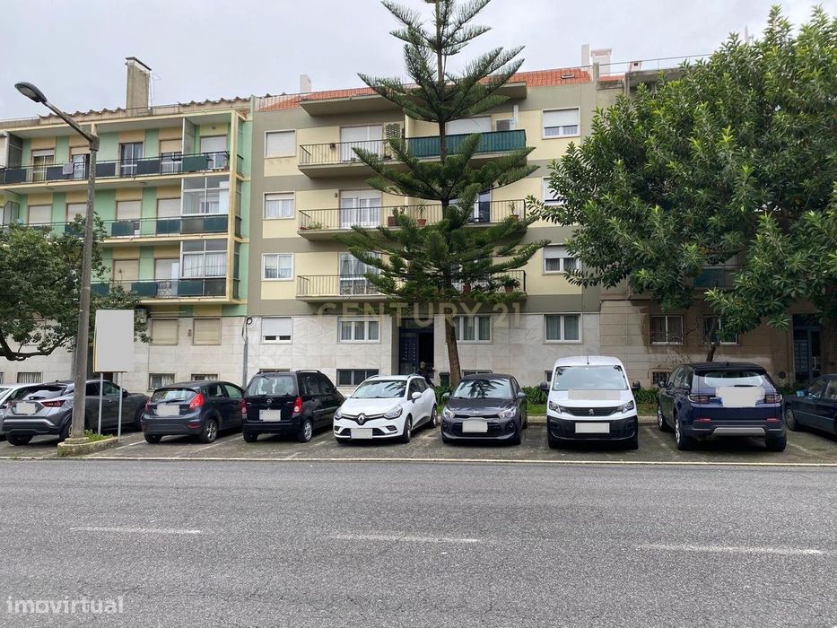 Apartamento T3 para Arrendamento.