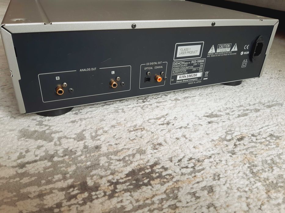 CD/SACD програвач Denon DCD-1500AE