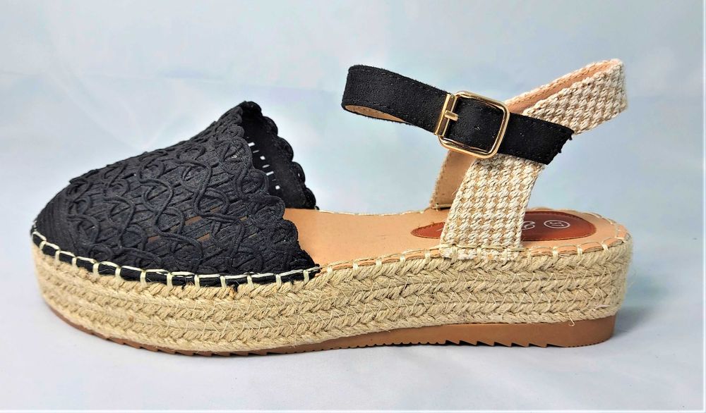 Espadryle czarne ażurowe