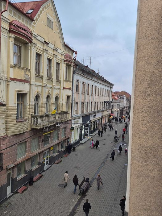 Ужгород. Продається 2-кімн.квартира на набережній. Центр.