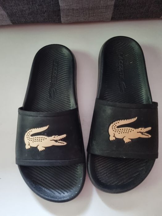 Шльопки Lacoste 37