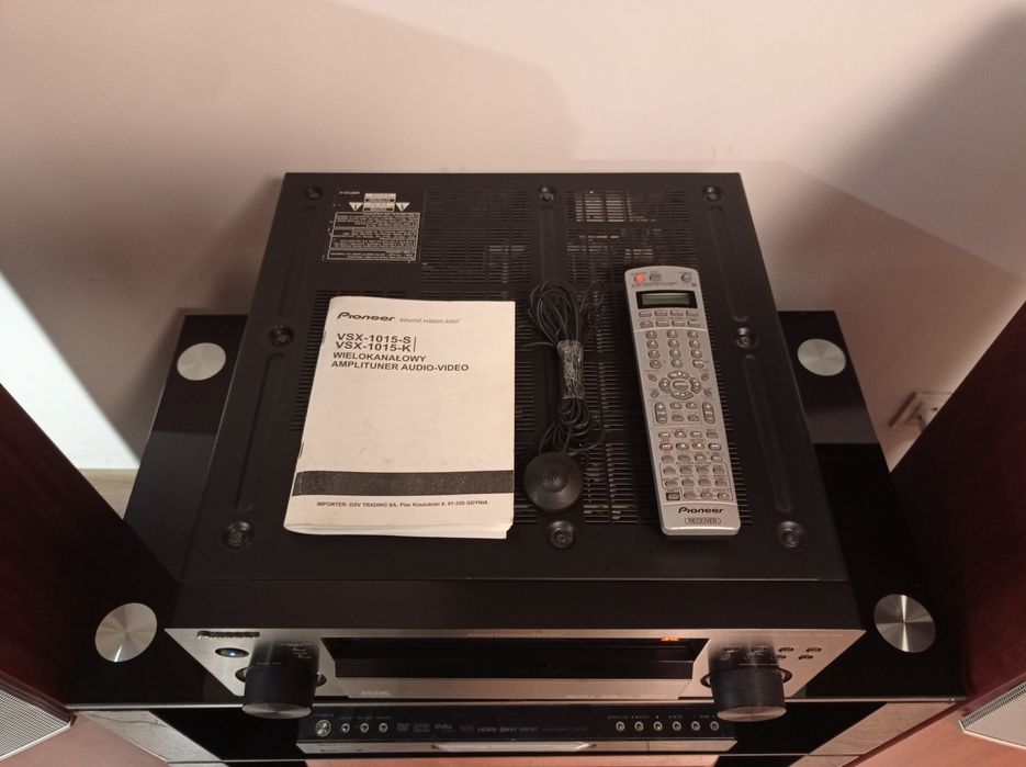 Wzmacniacz/amplituner Pioneer , magnat quantum