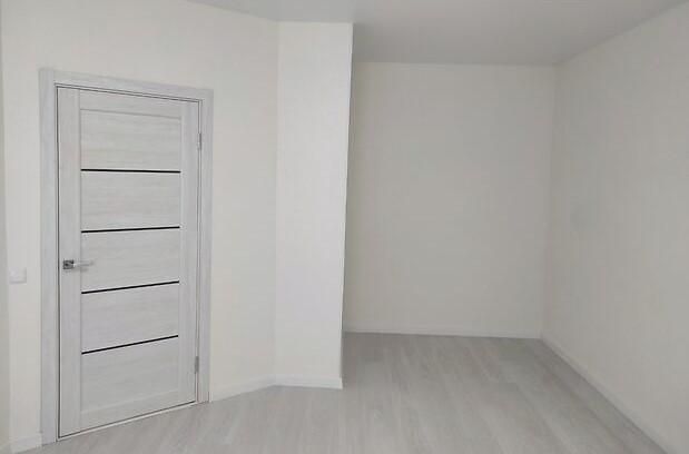 Новобудова в світлих тонах! Забудовник Рауш. 44м2