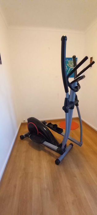 Bicicleta Elíptica como nova