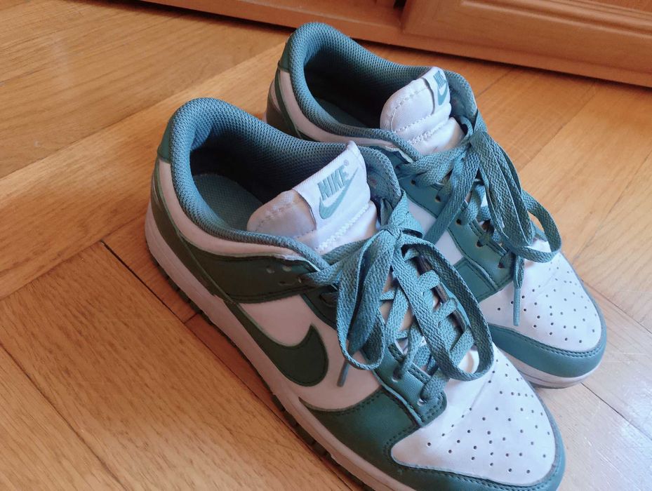 Sprzedam nike zielone r 40 orginalne ,założone  parę razy stan bdb