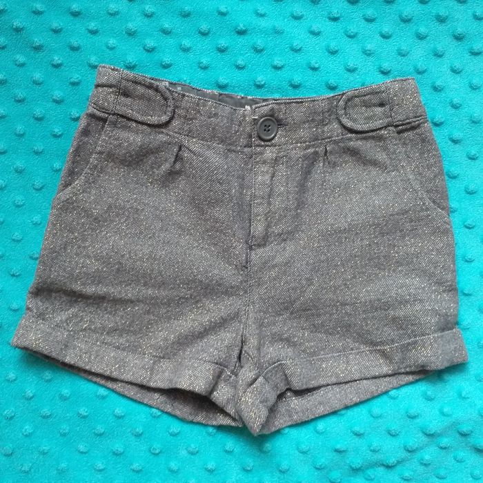 Szorty, krótkie spodenki H&M r. 110 jak nowe