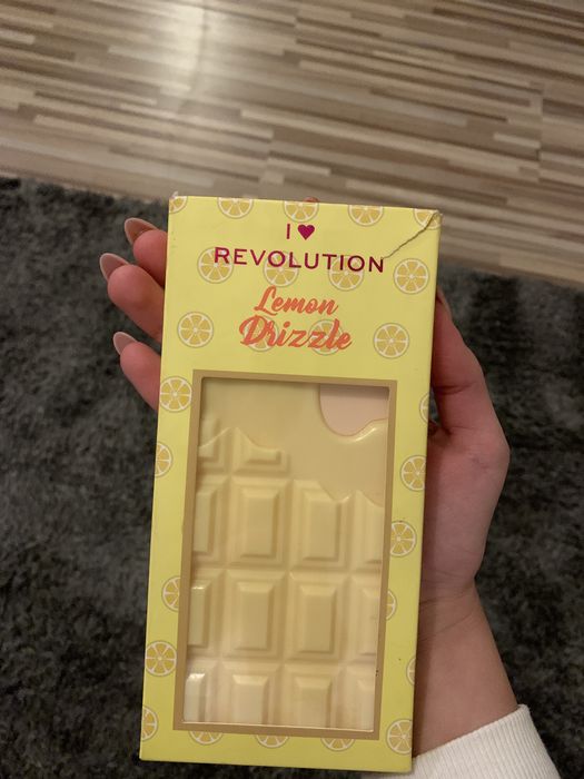 Paletka cieni revolution