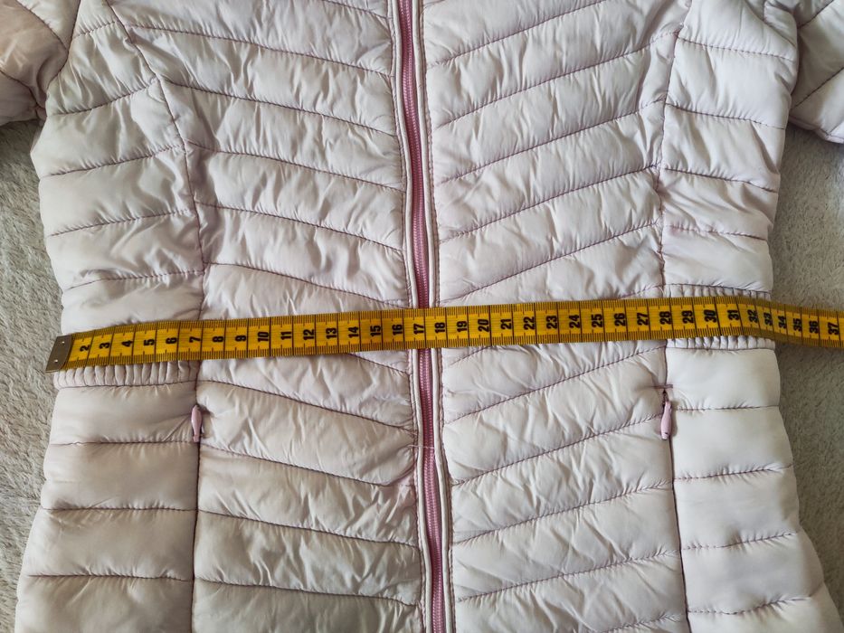 Taliowana kurtka Reserved dla dziewczynki 128