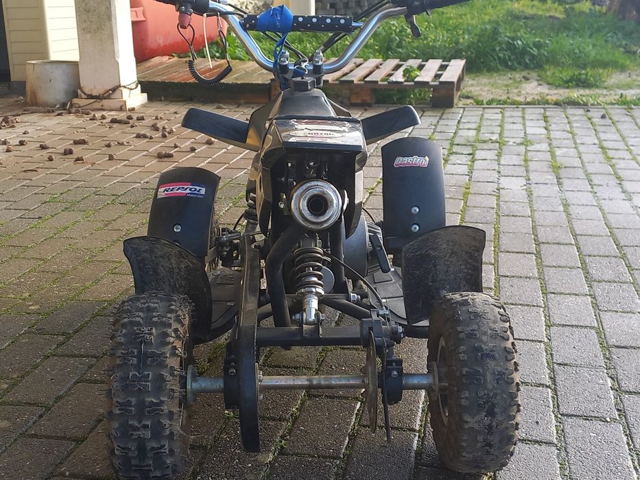 Mini Quad Infantil 49cc a Gasolina (capacete inculido)