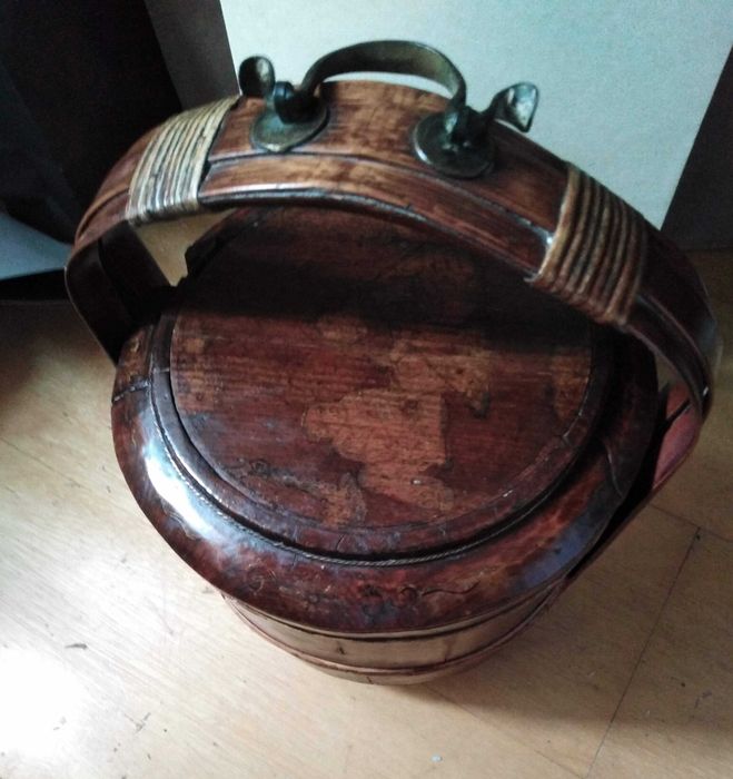 Lancheira em madeira - China - Inicio do século XX