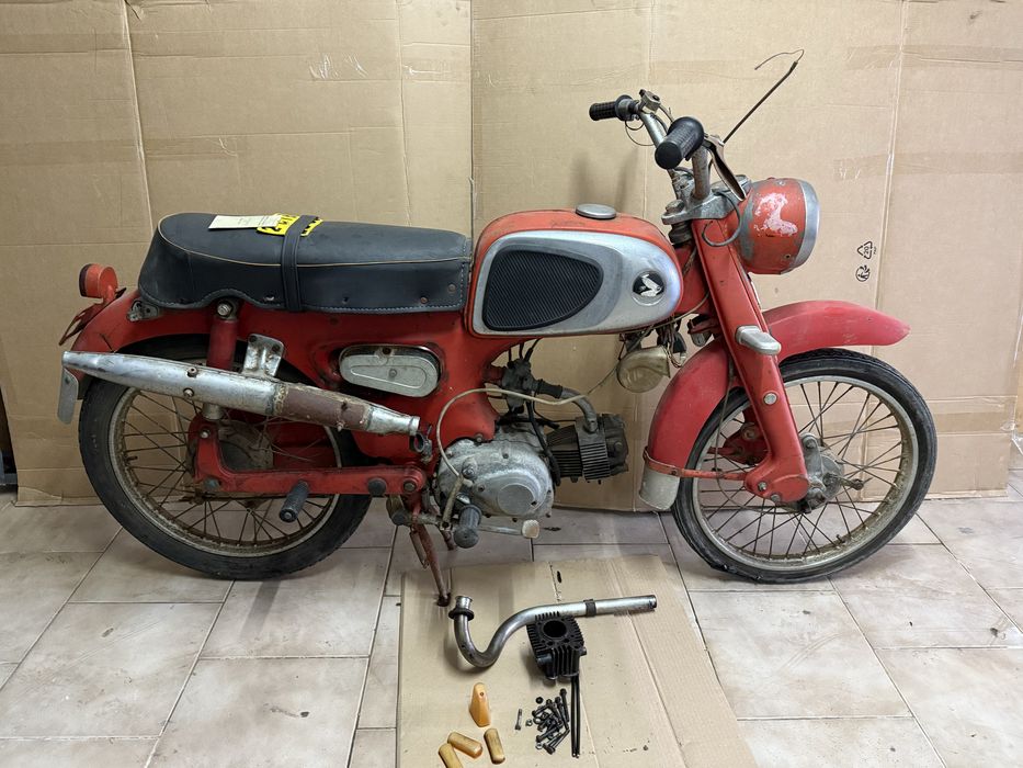 Honda c110 com documentos