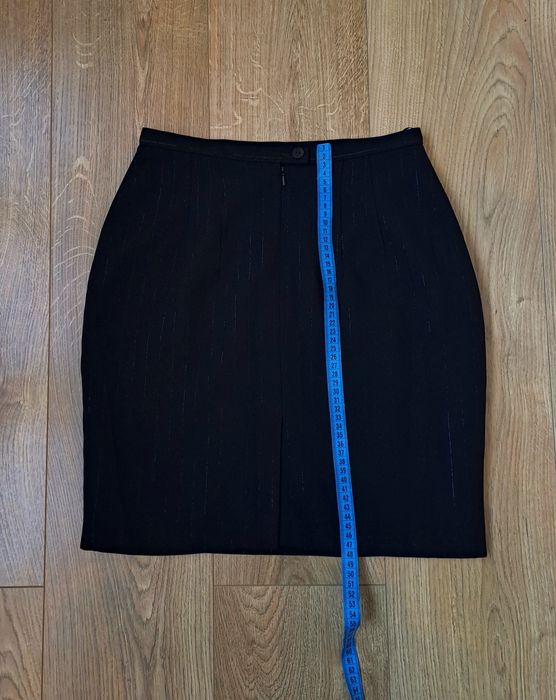 Женская черная базовая короткая юбка