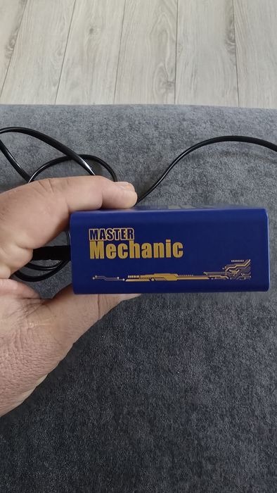 Inteligentna stacja ładująca USB Mechanic iCharge 6M z cyfrowym wyświetlaczem