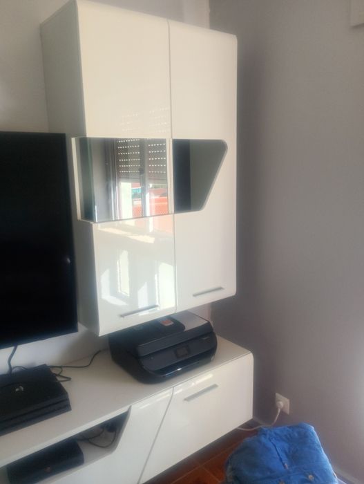 2 conjuntos modulares para sala ,TV