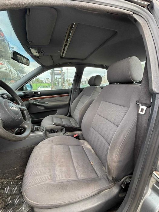 Audi A4 (B5), para Peças