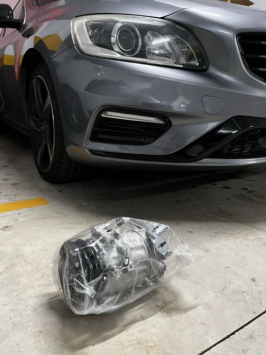 Compressor AC - *NOVO * Volvo S60 S80 S90 V40 V60 V70 V90 XC60