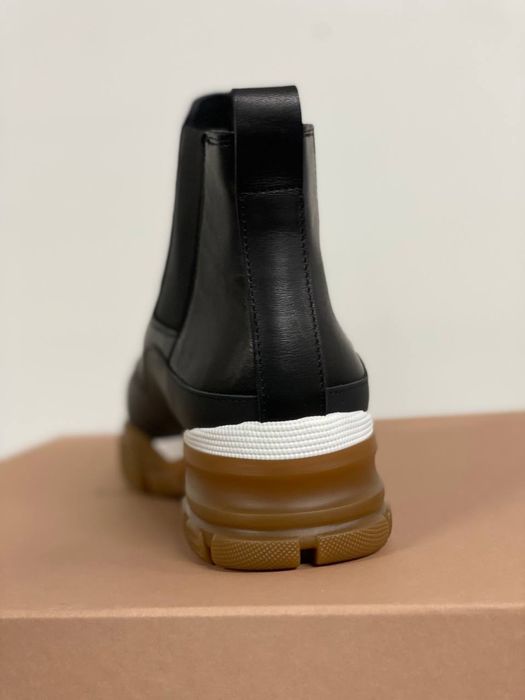 Чёрные кожаные ботинки  сникерсы челси  Erika Cavallini