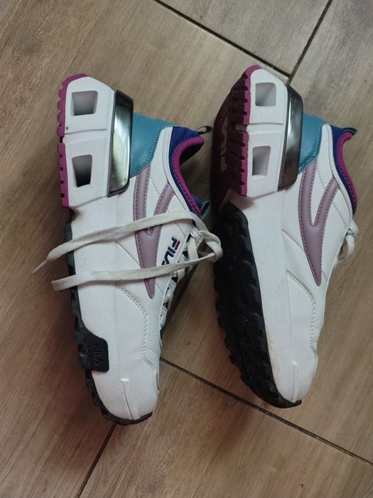 Buty damskie Fila rozmiar 41( 26cm)