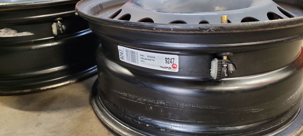 Felgi stalowe Opel Astra J  16  czujniki ciśnienia