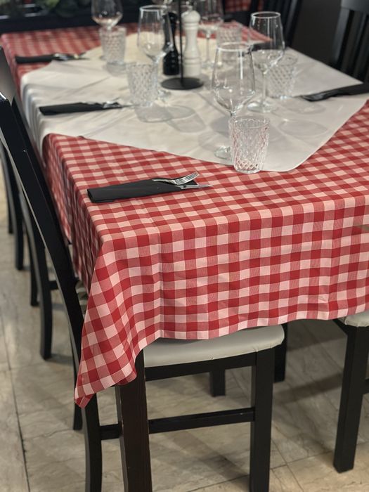 Stół / Stoły  Sprzedam 20,-/ 30,-