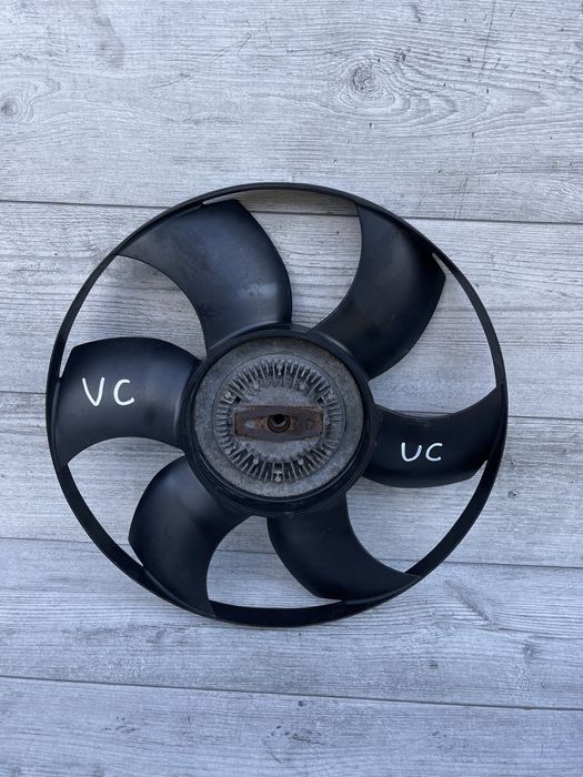 Вентилятор радіатора віскомуфта охолодження Volkswagen Crafter 2.5