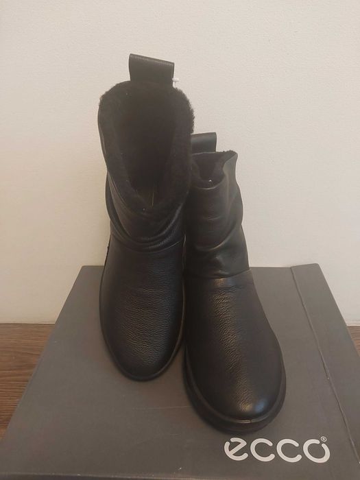 Жіночі черевики ECCO