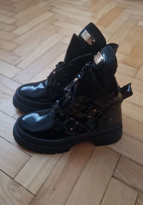 Czarne botki trapery eko skóra r 38