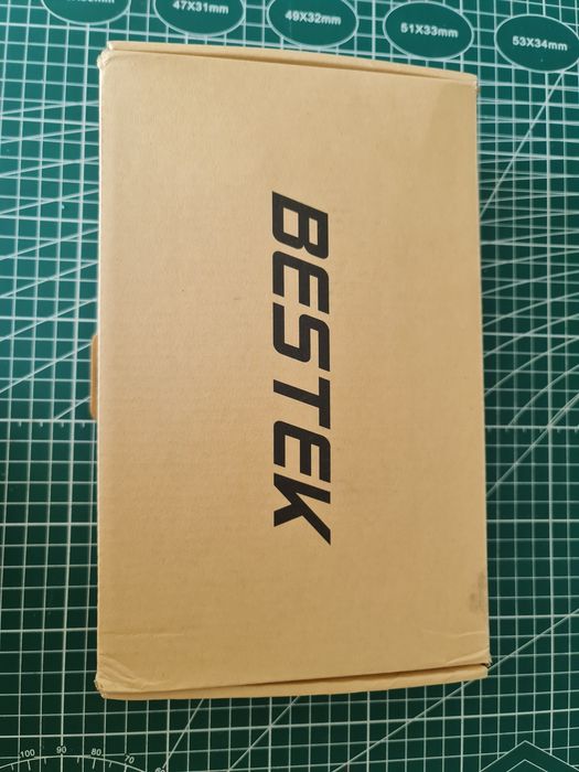 Інвертор Bestek 500W