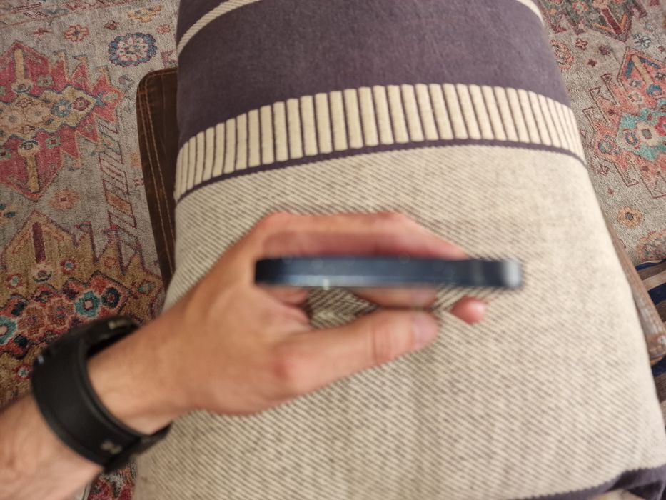 IPhone 12 256GB - preto