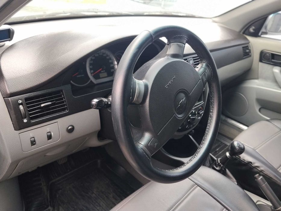 chevrolet lacetti 1.6 газ-бензин 4 покоління