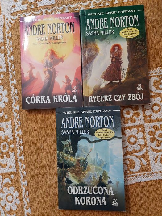 Norton Miller Dąb Cis Jesion i Jarzębina