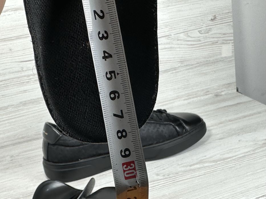 Hugo Boss 42 26.5см. Оригінал