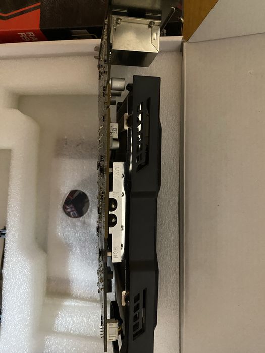 Asus R9 270 2GB робоча на пломбі